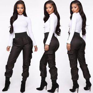 BLACK JOGGER PANTS NEW WITH TAG